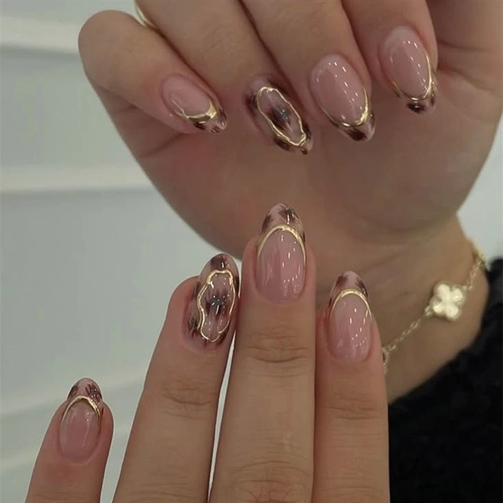 Επιχρυσωμένο Nude French Tip Press On Nails
